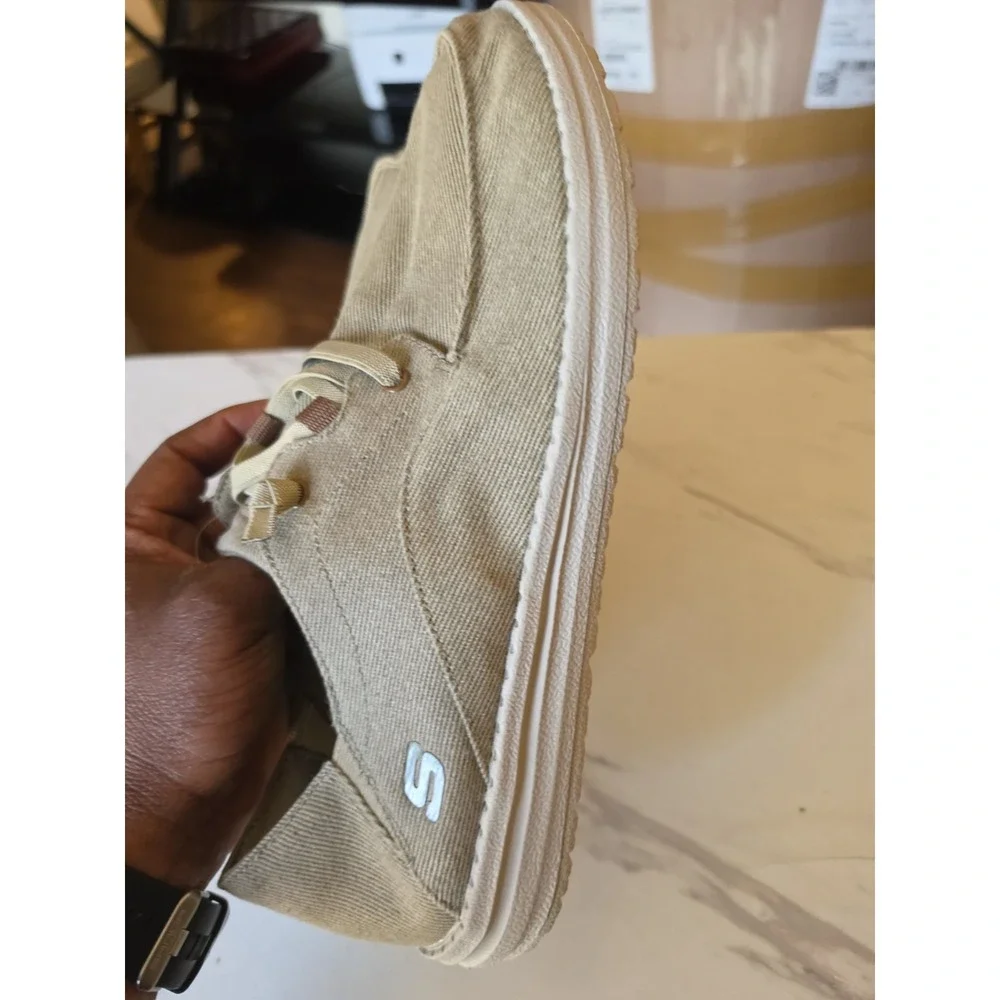 Sketchers Classic For Air Cooled Men's Size 11.5 Khaki Slide On Shoes